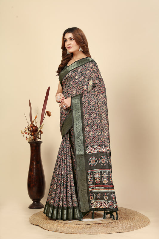 Women's Luxurious Soft Dola Silk with Exquisite Jacquard Border Printed Saree & Printed Blouses